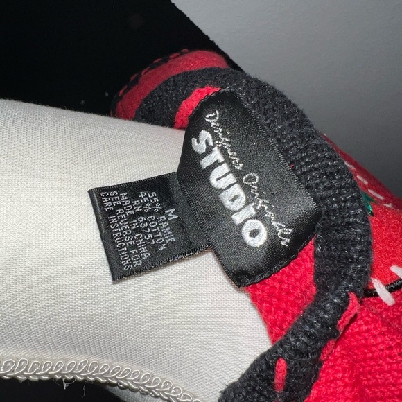 Designer’s original studio. Christmas Sweater - Picture 7 of 7